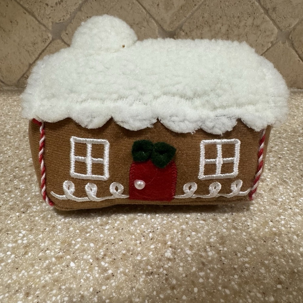 NWT 2 Target Bullseye Playground Christmas Plush Gingerbread House Decor 2025 - Picture 7 of 13